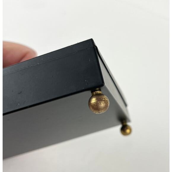 Vintage Barlow Loon Duck Scrimshaw Style Etching Medallion on Black Metal Box - Picture 4 of 8